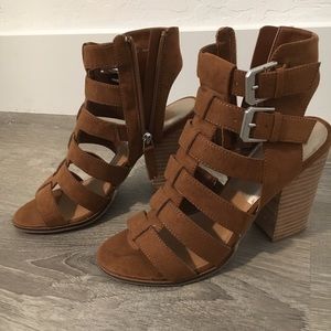 NWOT Dolce Vita camel (brown) cage sandals